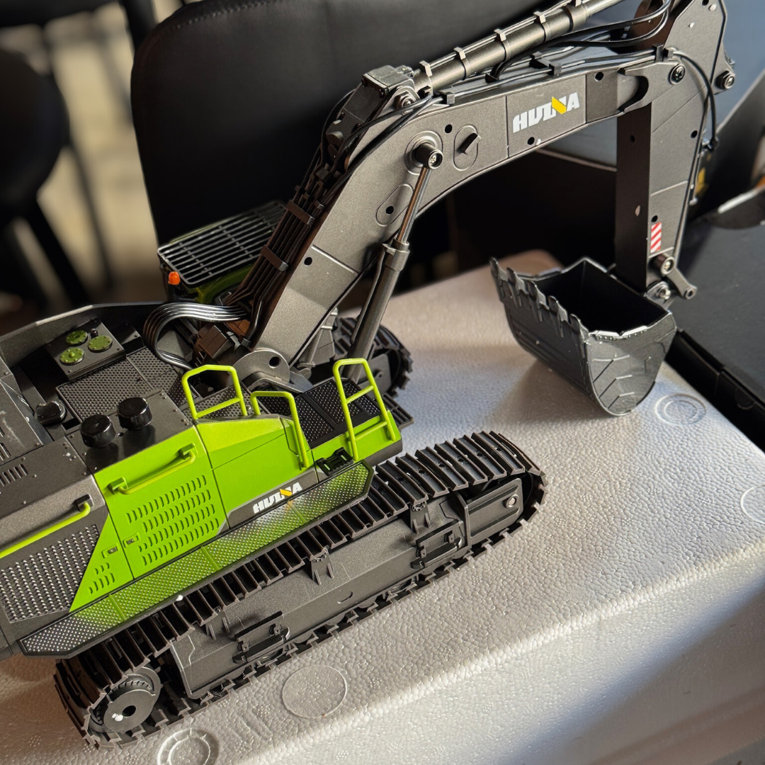 Driver's Seat - 1 hour (Digger's/Upstairs)